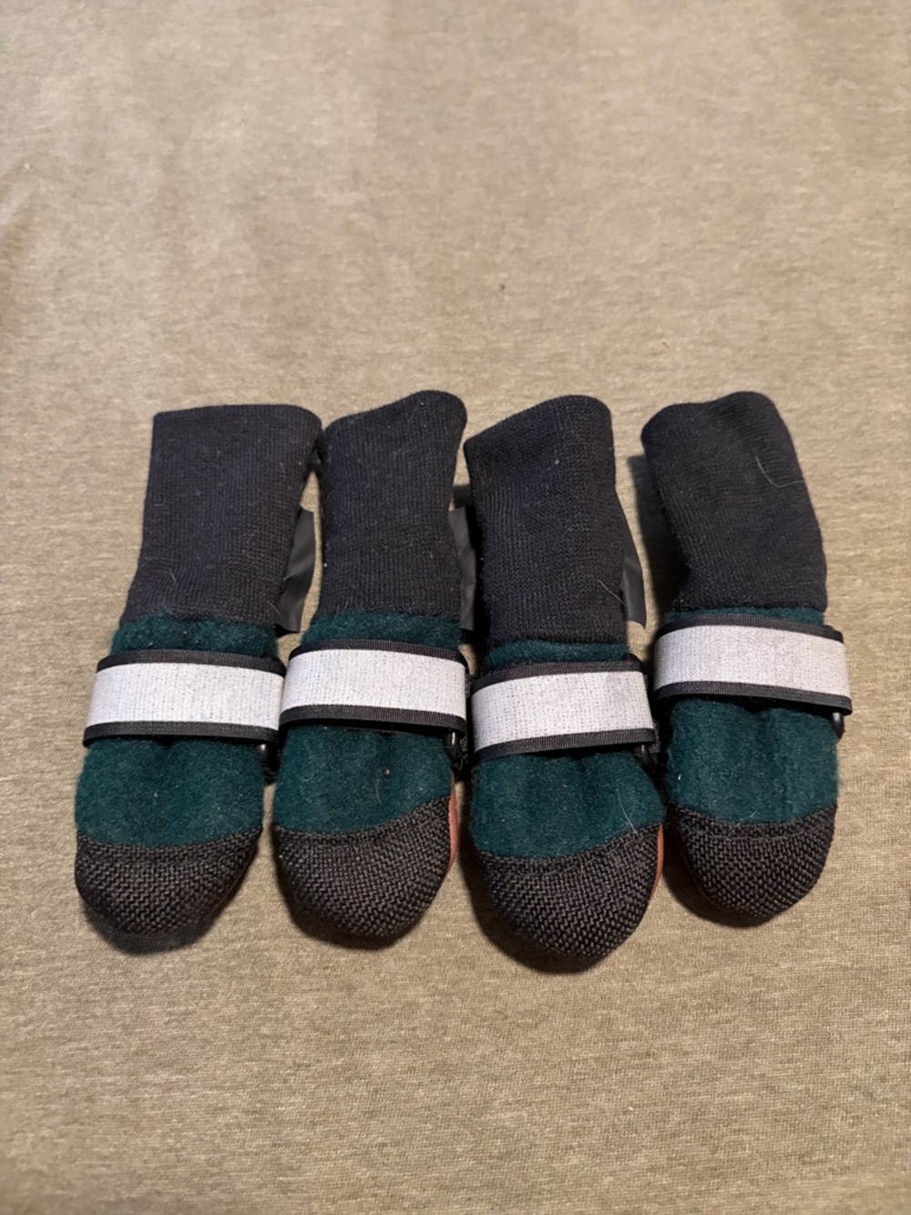 Muttluks itty bitty Original Fleece-Lined Dog Boots